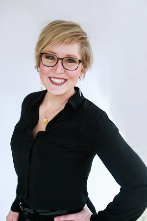 Addie Headshot 041323